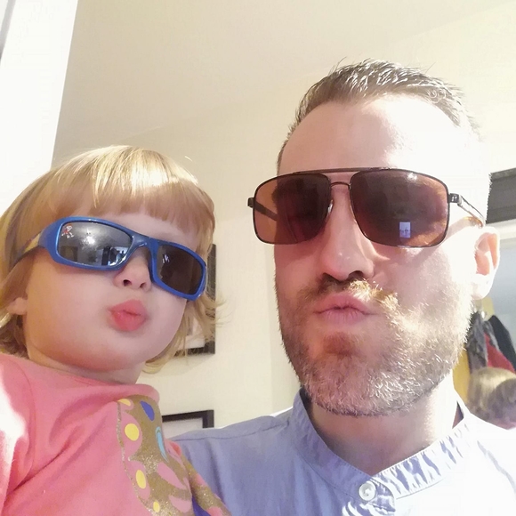 Meet your Posher, Jordi - Picture 1 of 1